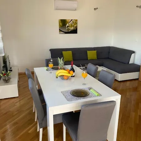 Apartamento Dina